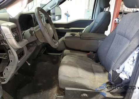 2023 Ford F250 Super Duty z USA, uszkodzony, nr VIN 1FT8W2BN4PEE01800